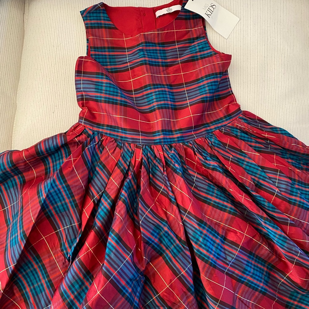 Marks and Spencer little girls occasion / holiday dress - size 4-5 years old